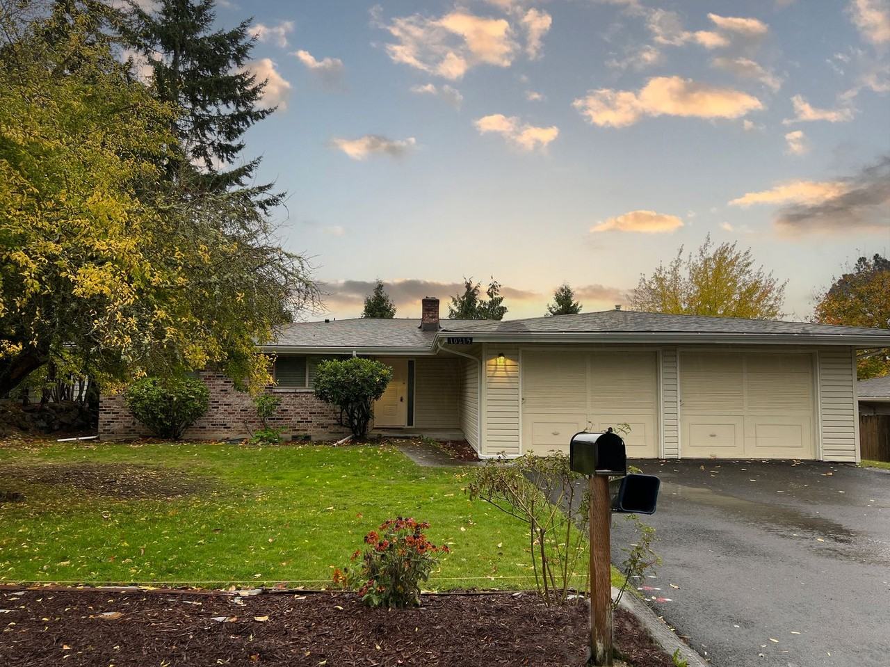 10215 Se 213th Pl - Photo 3 of 50