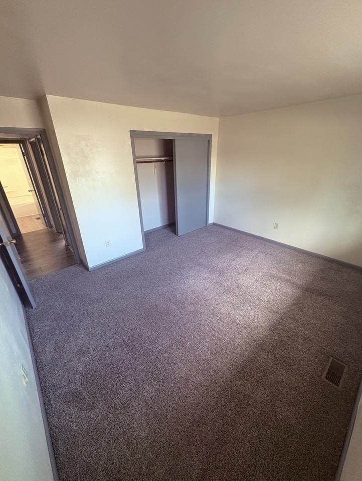 201 West Palmer Street - Photo 2 of 7