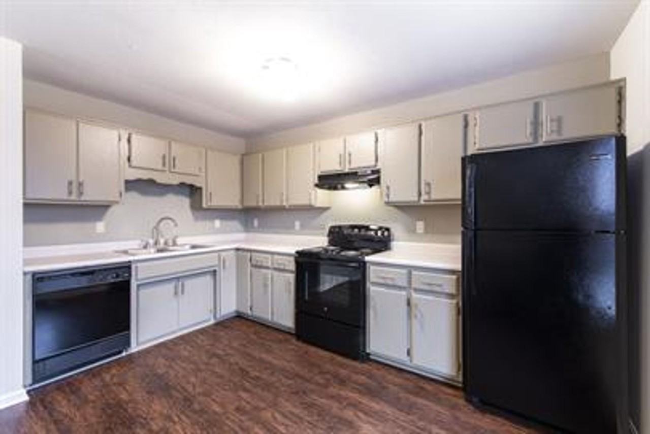 Mt. Washington Square Apts., Ables Way - Photo 7 of 16