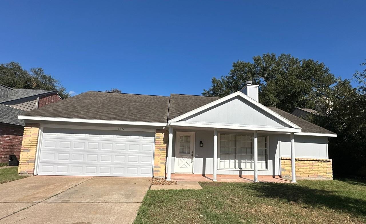 18074 Glenledi Dr - Photo 3 of 28