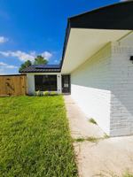 featured image of 7915 Grandridge Dr