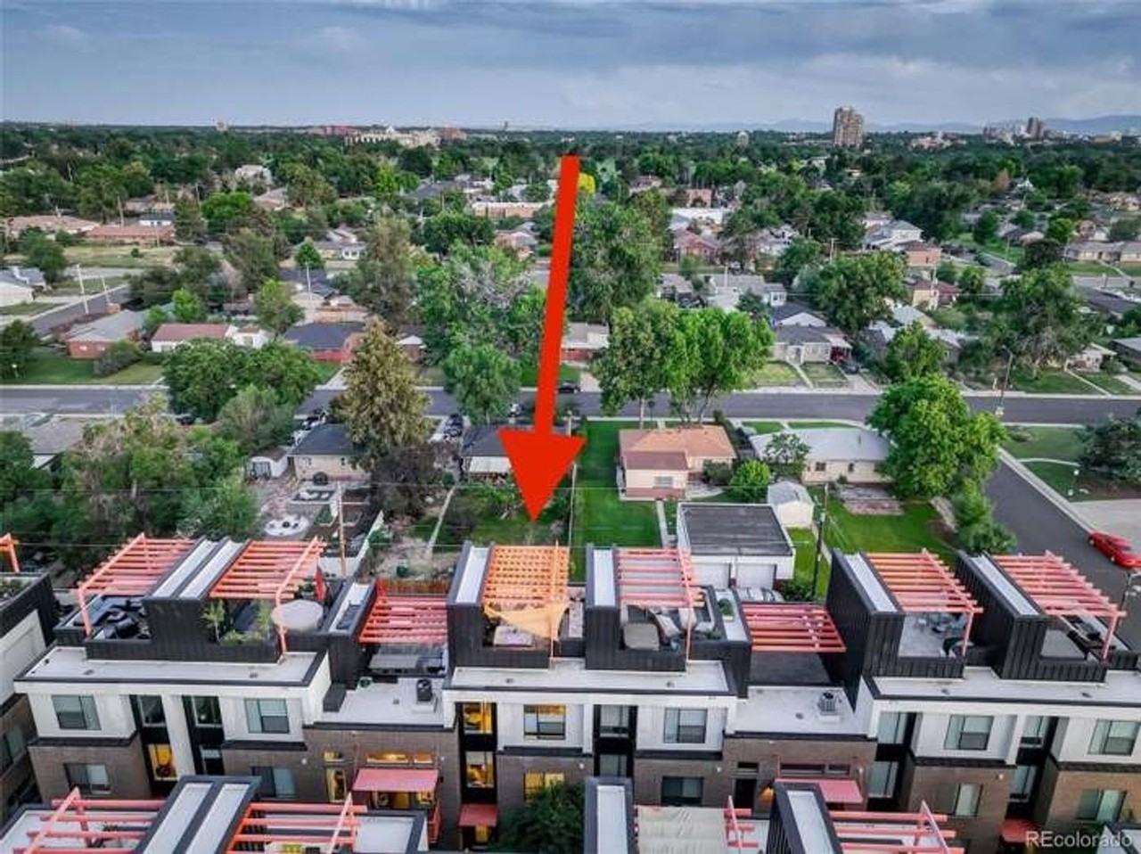 3030 Wilson Ct - Photo 3 of 42