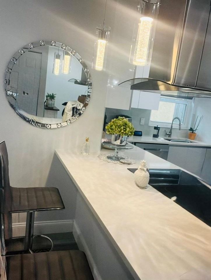 3329 Apache Ln - Photo 2 of 10