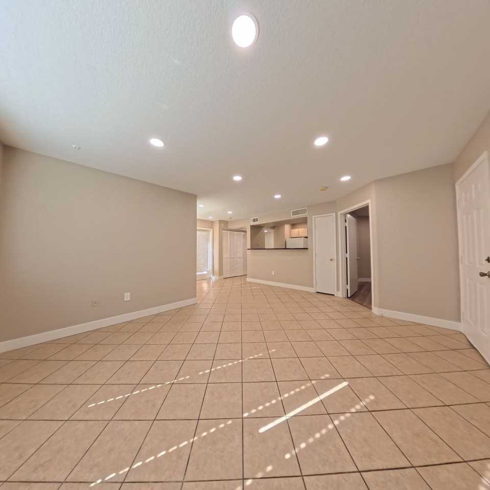 8101 W Flamingo Rd #1089 - Photo 2 of 23