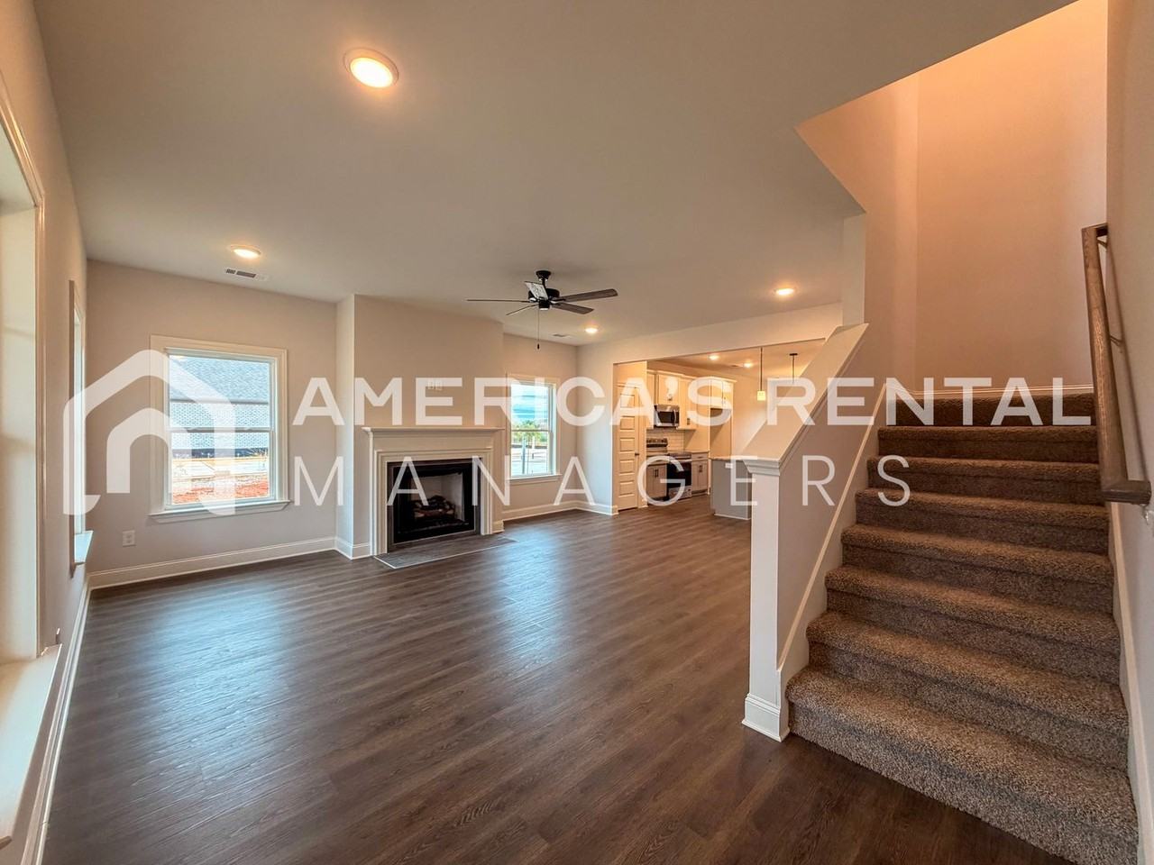 124 Fairways Pass - Photo 6 of 41