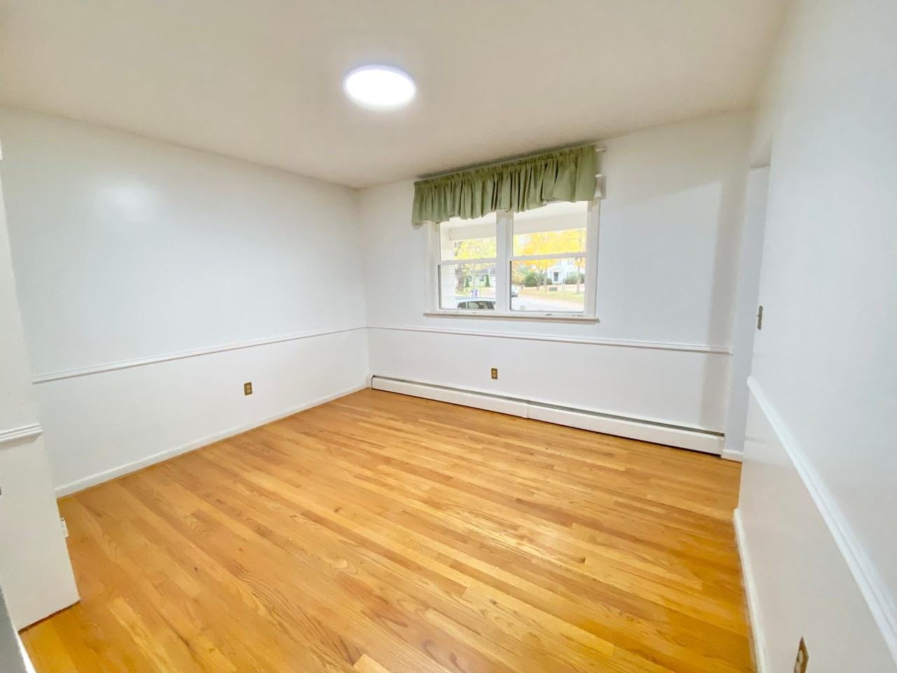 67 Case Parkway - Photo 7 of 33