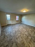 featured image of 25 1/2 Nw Hood Pl