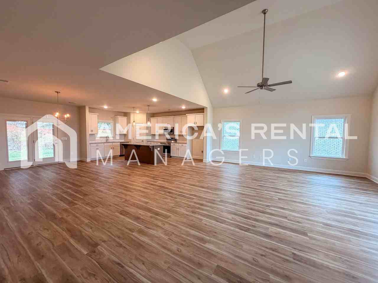 125 Fairways Pass - Photo 5 of 26