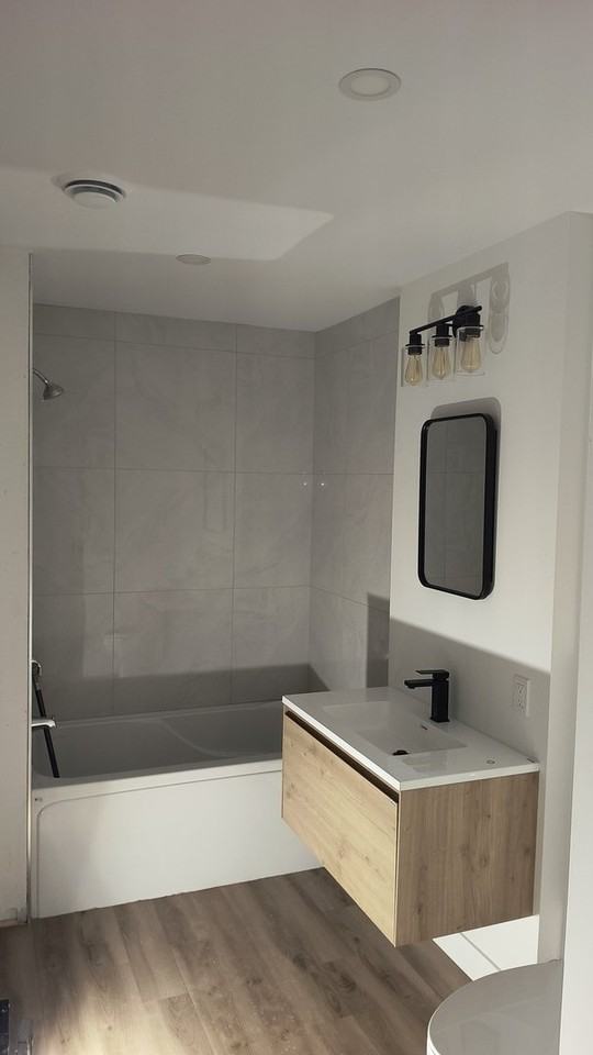 211 Avenue Du Parc - Photo 2 of 10