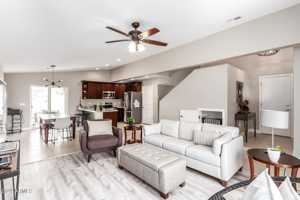 featured image of 2644 E Sylvia St