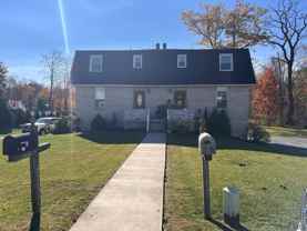 122 Berkey Dr - Photo 1 of 1