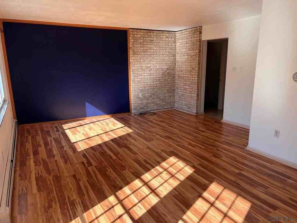 122 Berkey Dr - Photo 7 of 23