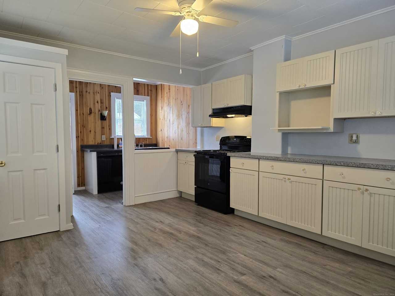 85A Maple St - Photo 2 of 20