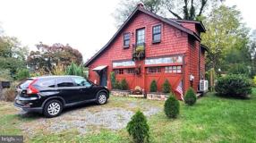 264 Lake St - Photo 1 of 1