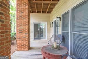 featured image of 1020 Cupp Ln #B