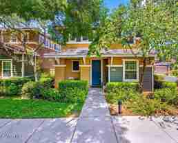 2562 Kenwood Ct - Photo 1 of 1