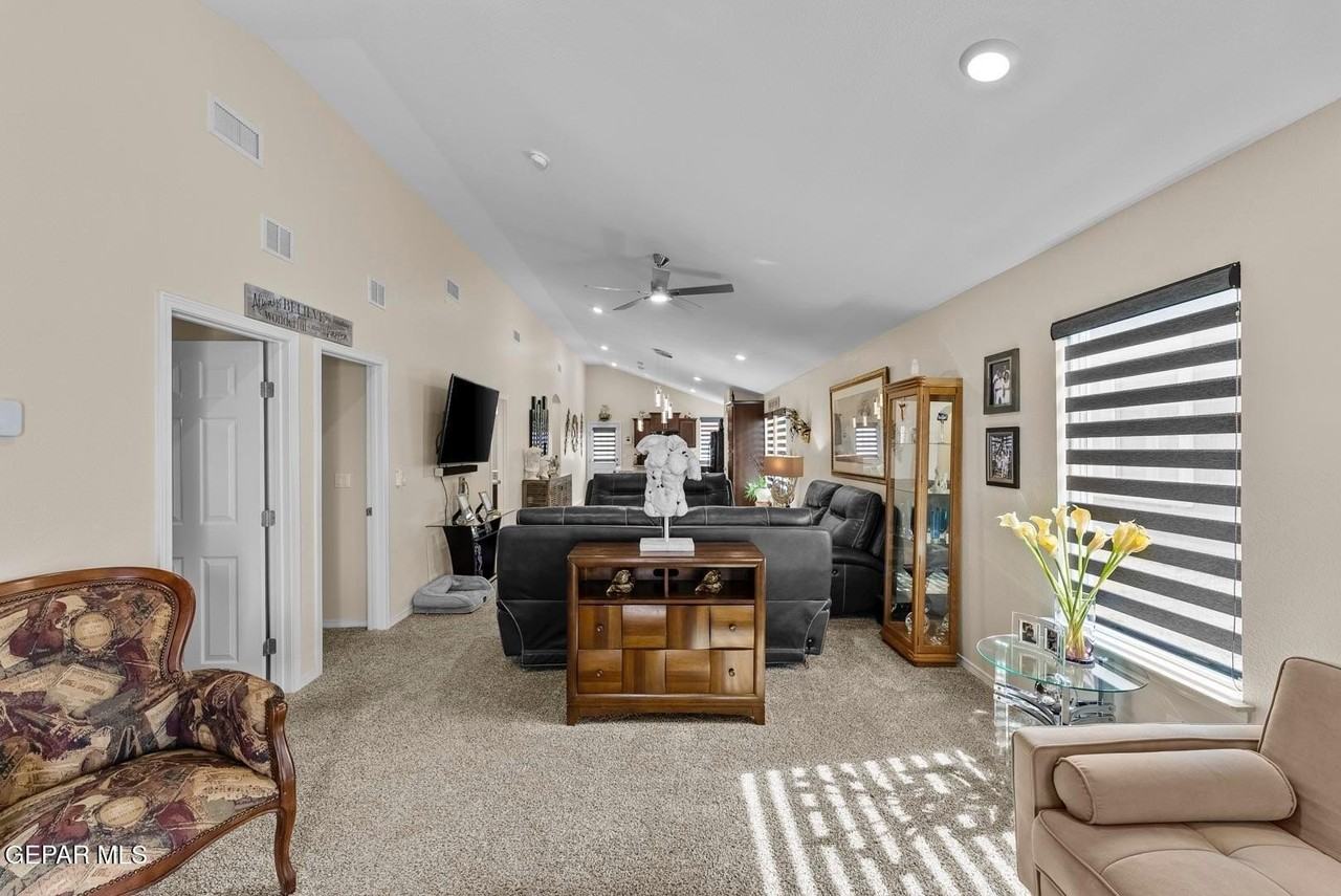 5008 Jennifer Claire Ln - Photo 6 of 13