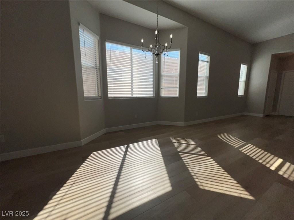 10780 Valencia Hills St - Photo 7 of 24