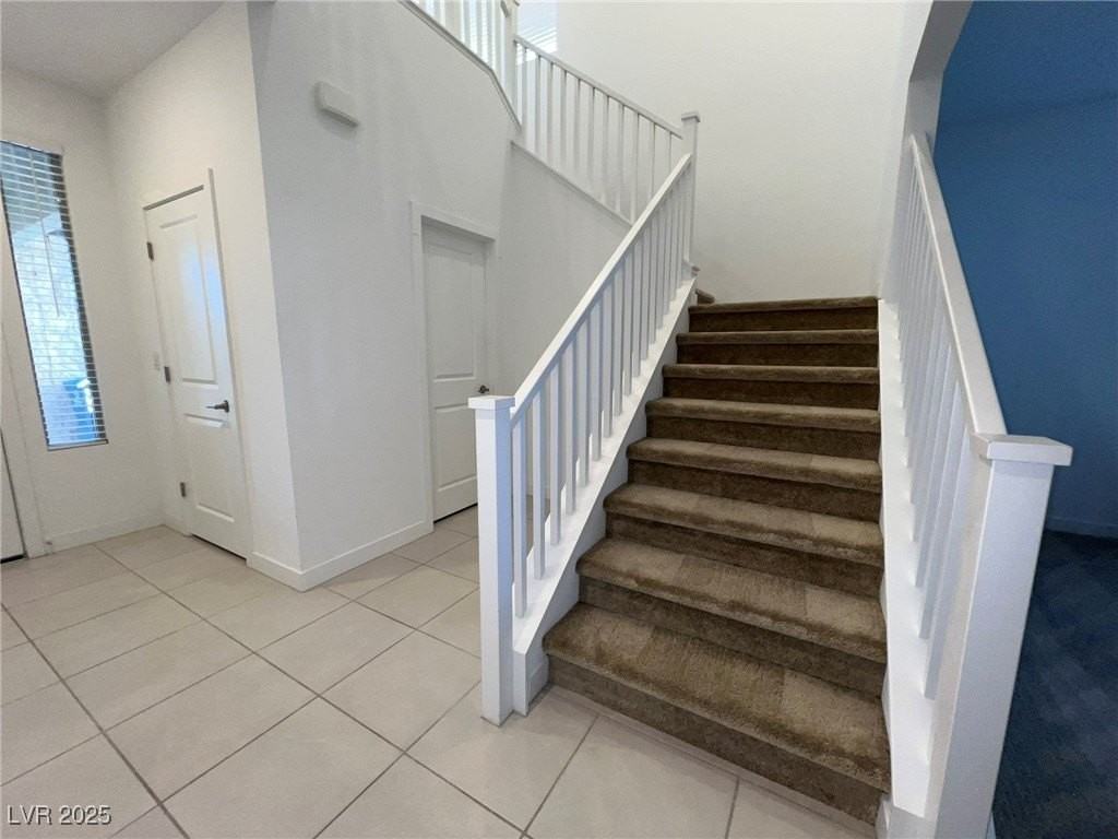 612 Emerson Creek Ct - Photo 4 of 28