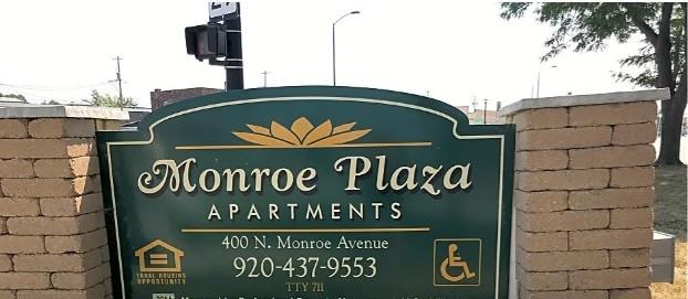 Monroe Plaza Apartments - Photo 4 of 5