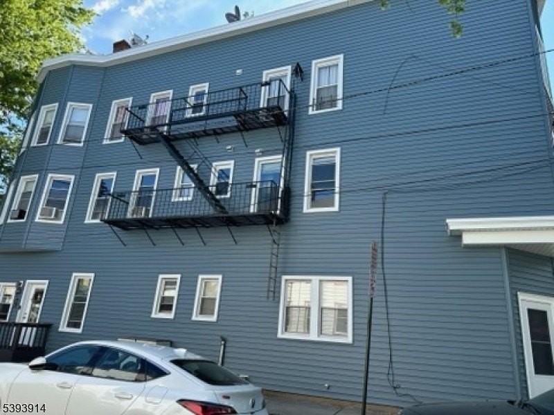 50 James St - Photo 3 of 16