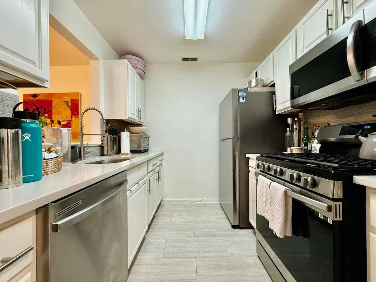 267 Gates Ave #1 - Photo 6 of 15