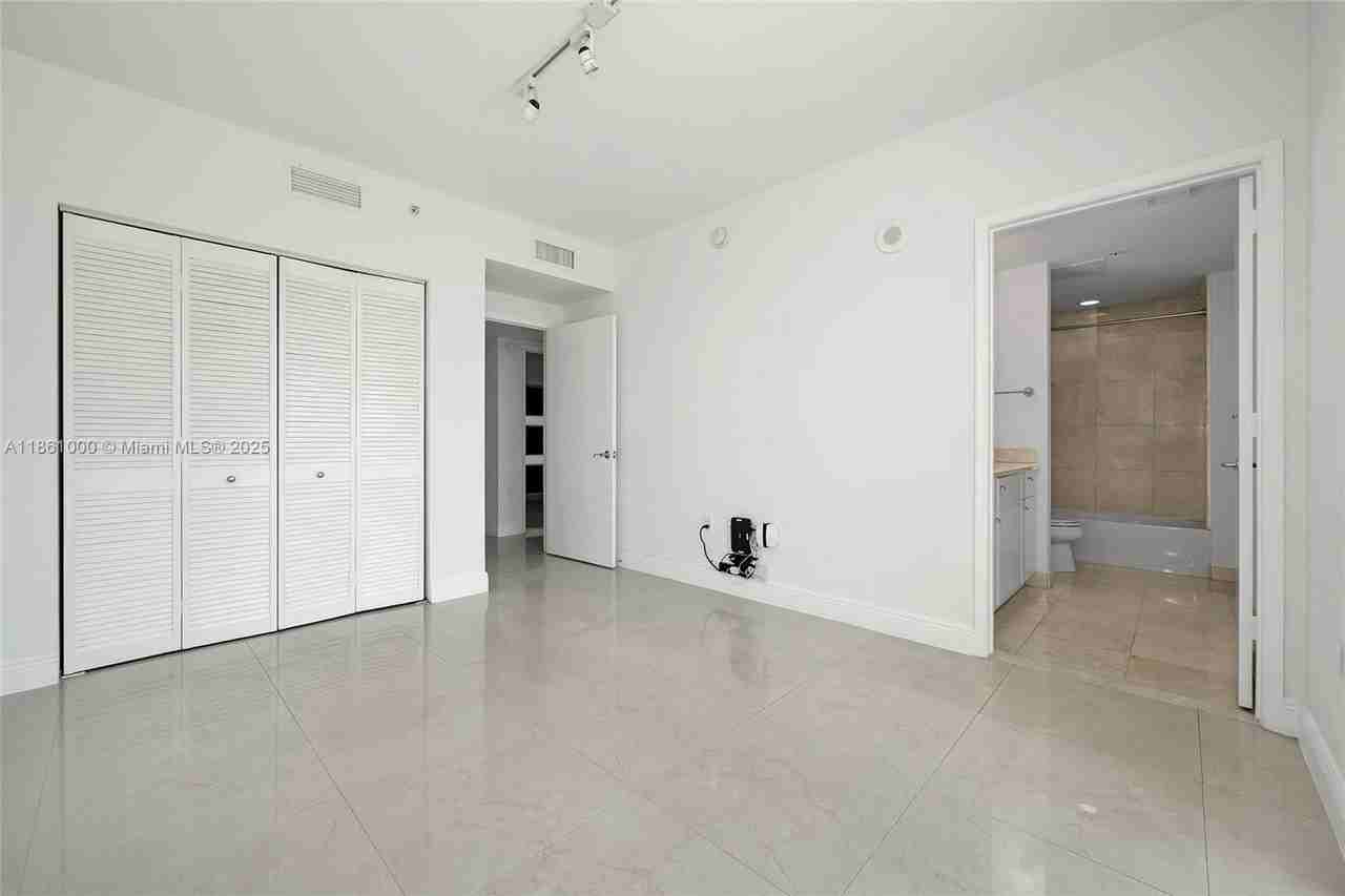Turnberry Way #1831 - Photo 6 of 8