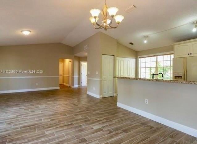 11904 Nw 12th St - Photo 4 of 9