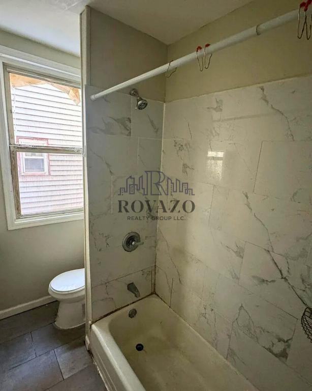 138 Seymour Avenue #2 - Photo 3 of 8