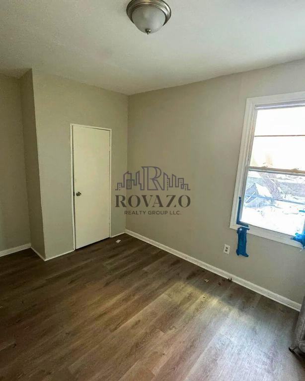 138 Seymour Avenue #2 - Photo 6 of 8