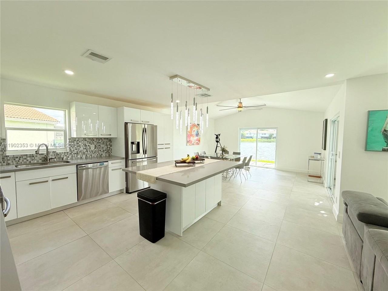 10626 Northwest 7th Street #10626 - Photo 3 of 50