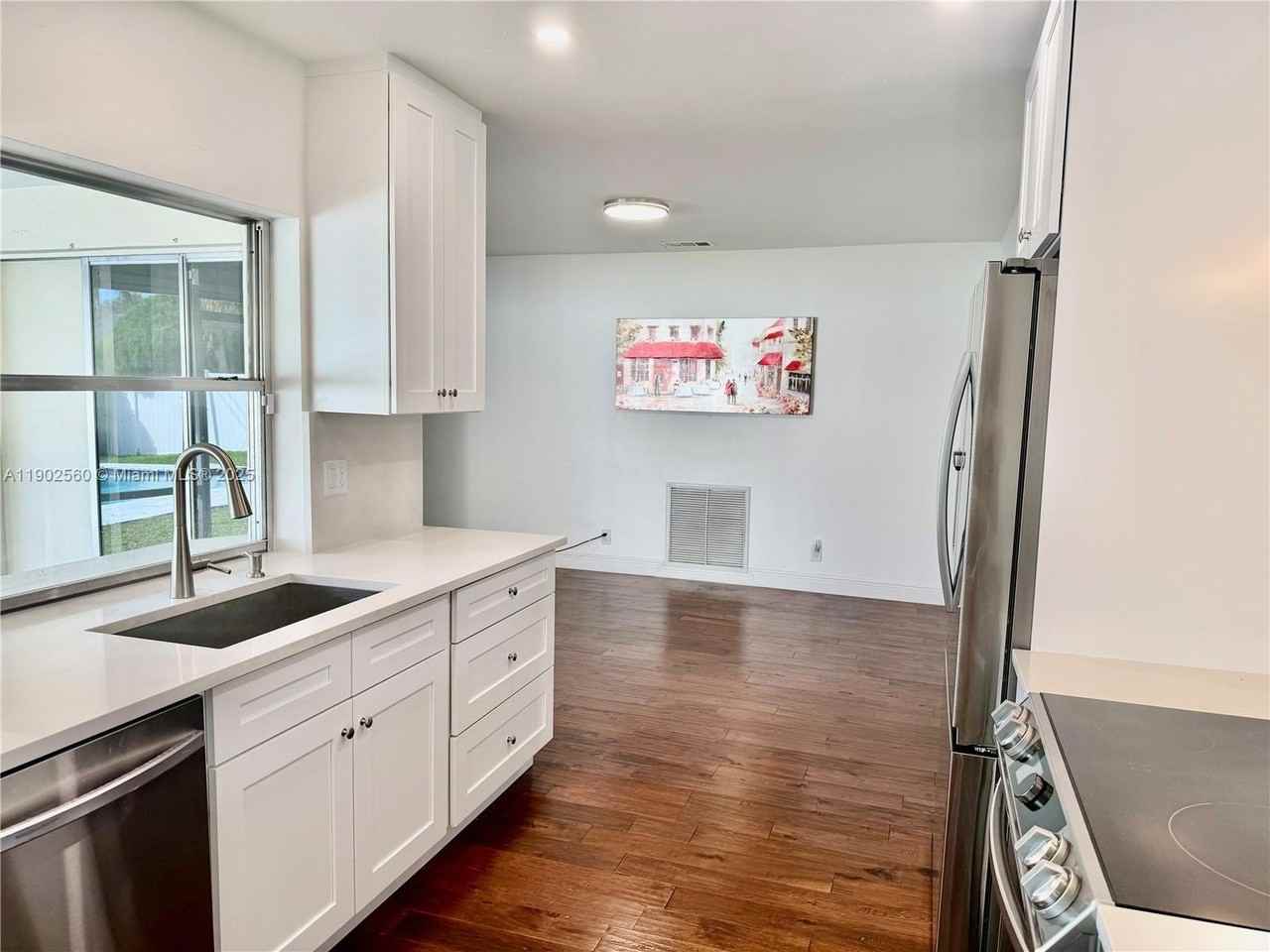 8 Tam O Shanter Ln - Photo 7 of 27