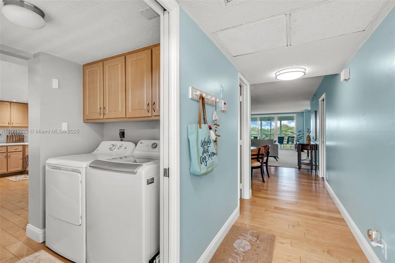 808 Cypress Blvd #409 - Photo 2 of 33