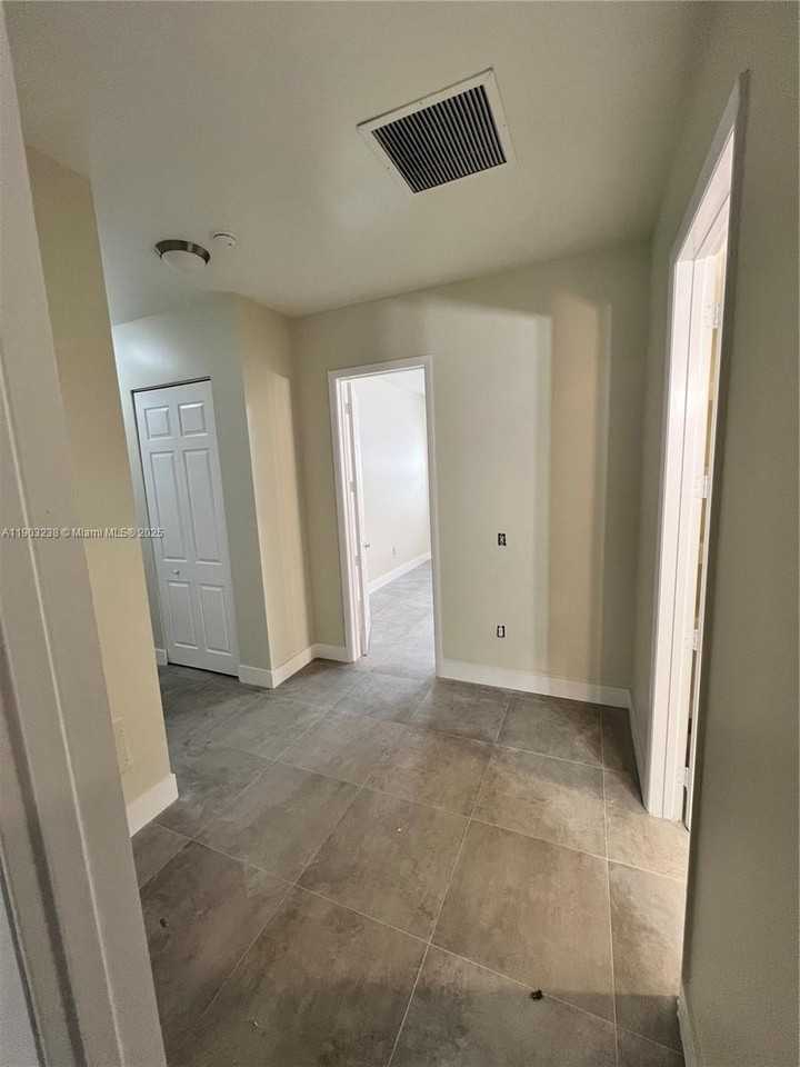 10274 Sw 180th St #1 - Photo 4 of 17