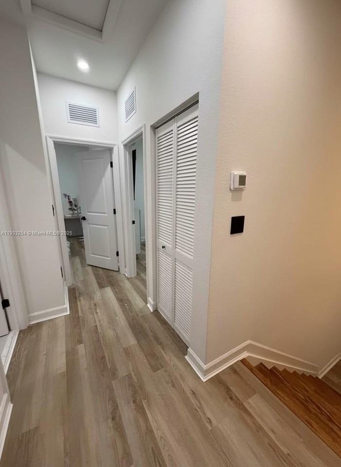 23252 Southwest 128th Avenue - Photo 6 of 14