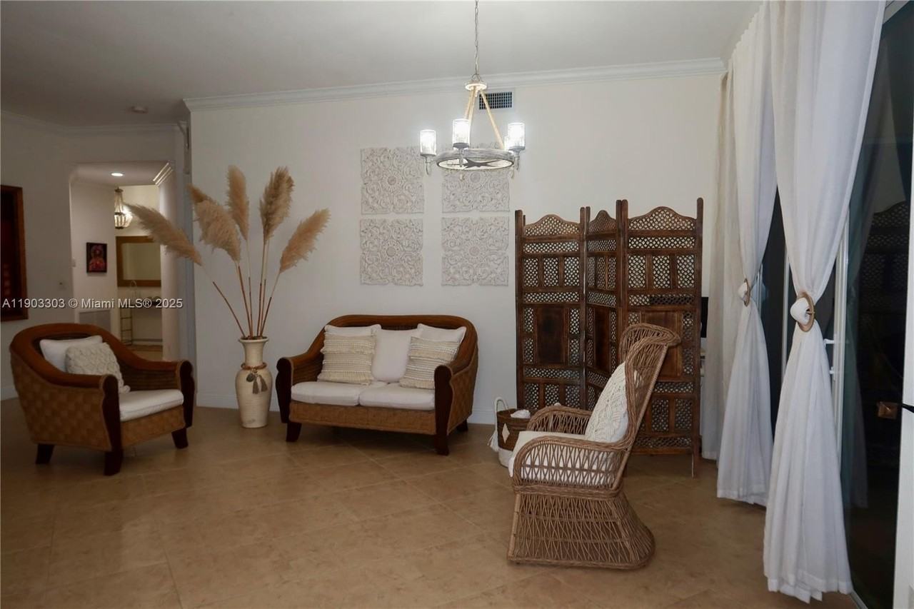 9778 Bowline Dr #102 - Photo 6 of 25