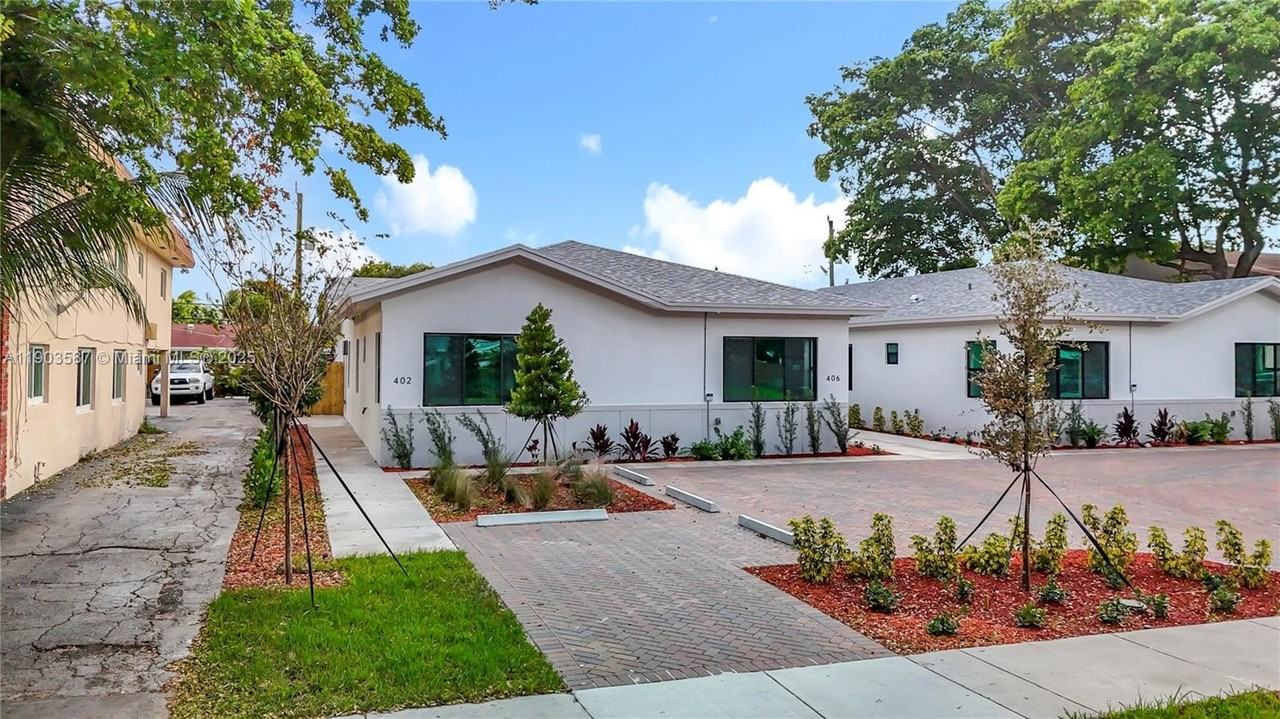 406 Nw 41st St #406 - Photo 2 of 50