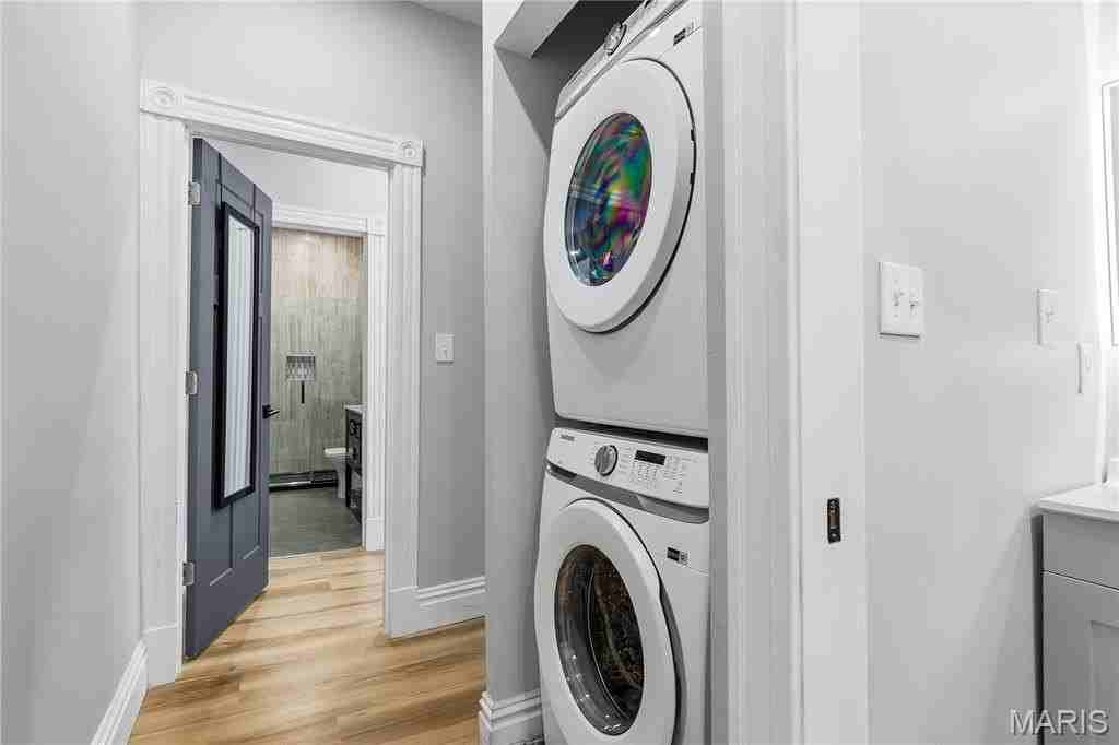 7358 Pershing Ave - Photo 7 of 16