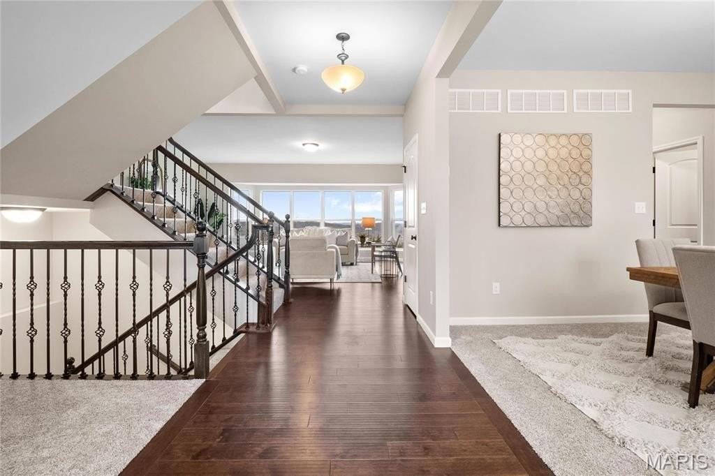 17640 Hitching Post Court - Photo 4 of 48