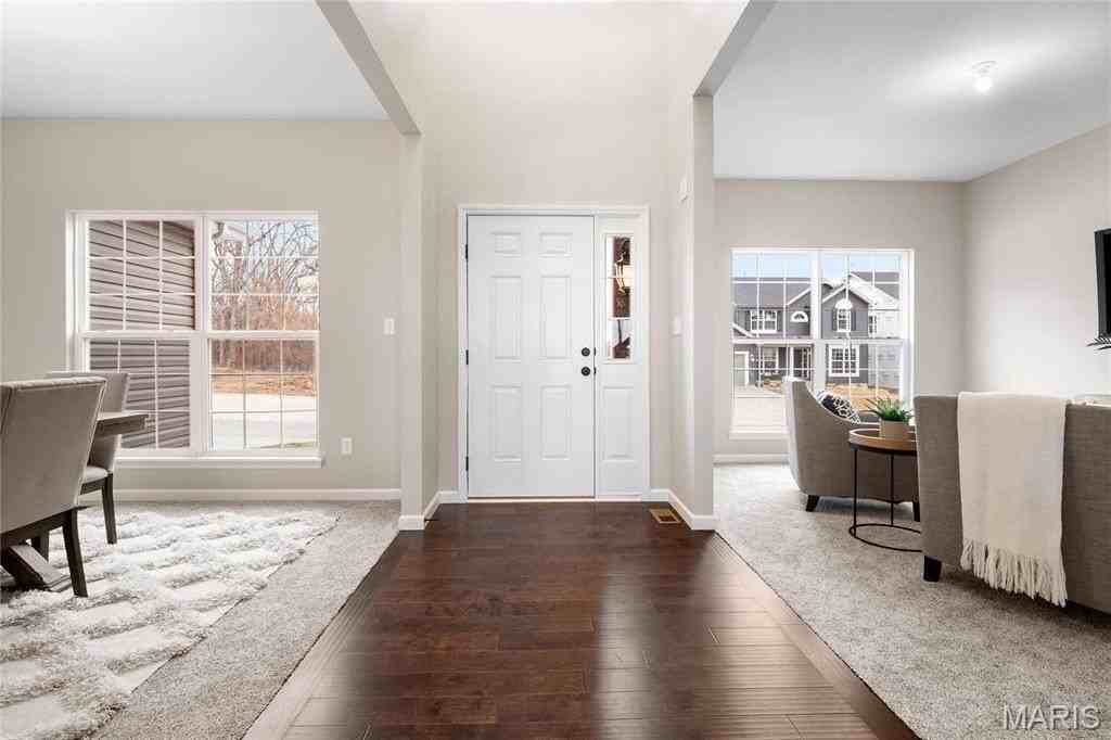 17640 Hitching Post Court - Photo 5 of 48