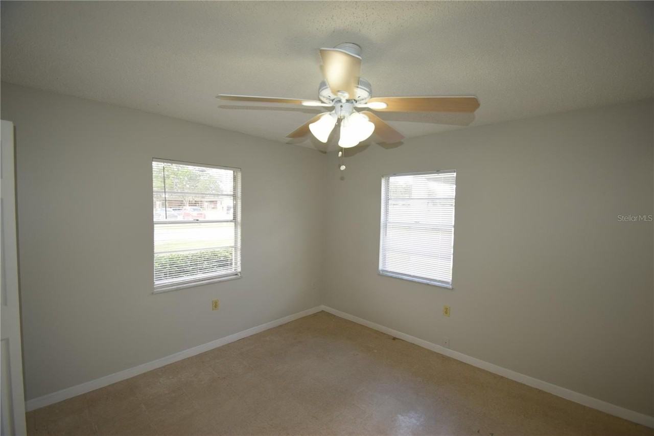 117 Leelon Road #117 - Photo 4 of 14