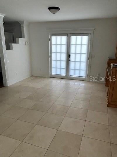 3268 SW 68 AVENUE - Photo 6 of 37