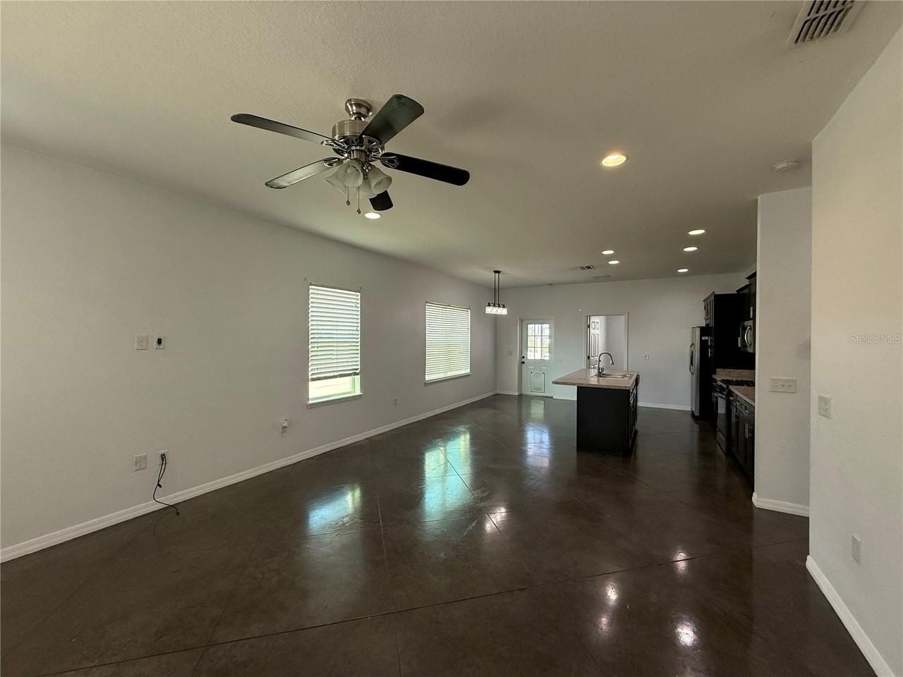 2845 Whispering Trails Dr - Photo 5 of 25