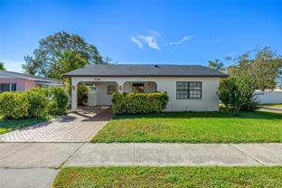 3114 W Tampa Bay Blvd - Photo 1 of 1
