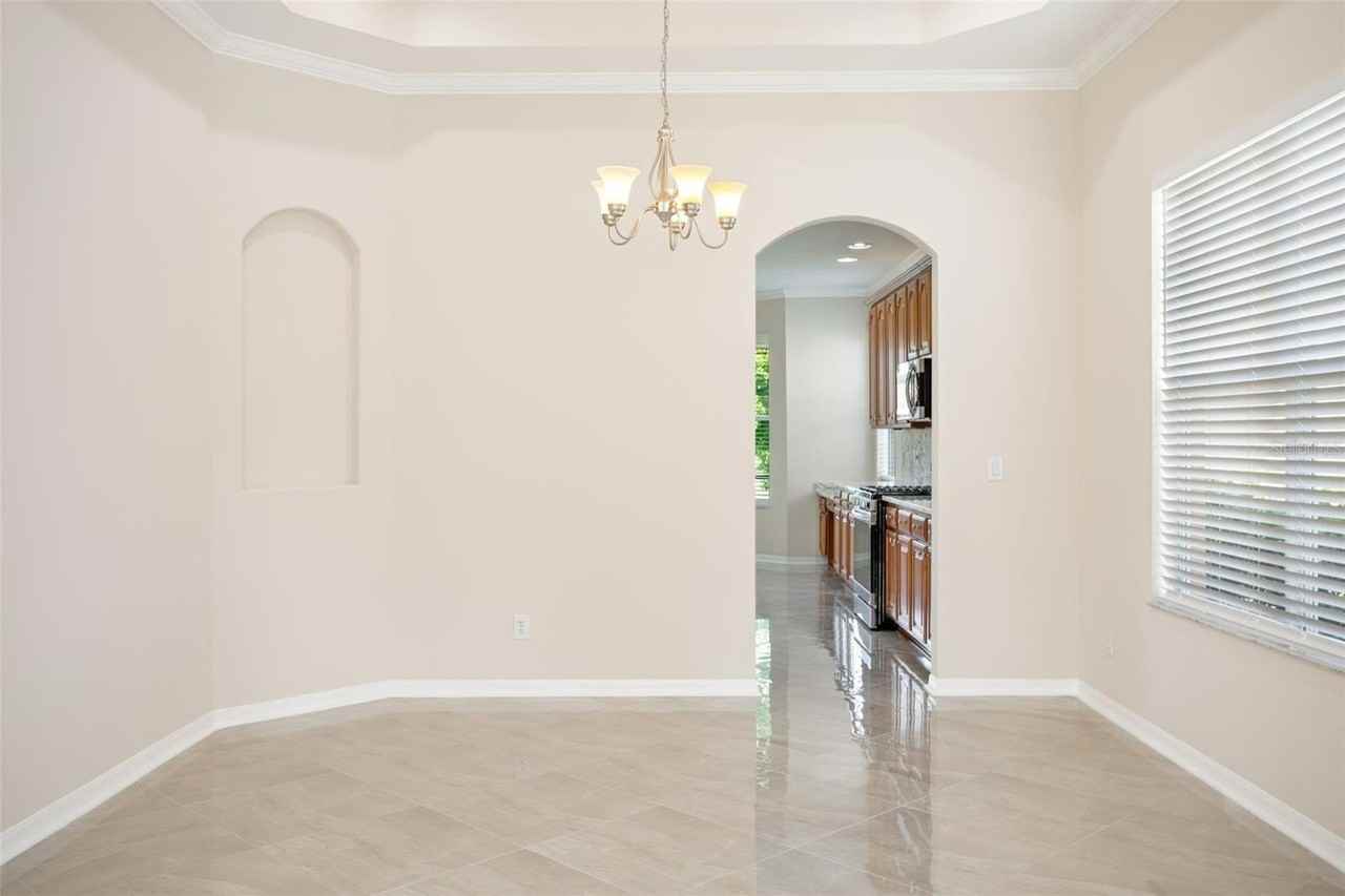 17912 Bahama Isle Cir - Photo 6 of 49