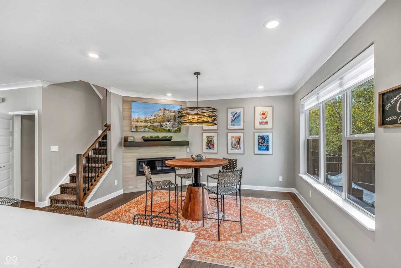 8244 Bostic Dr - Photo 5 of 17