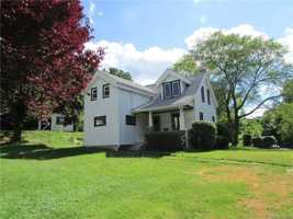 featured image of 31 Upper Depew Ave