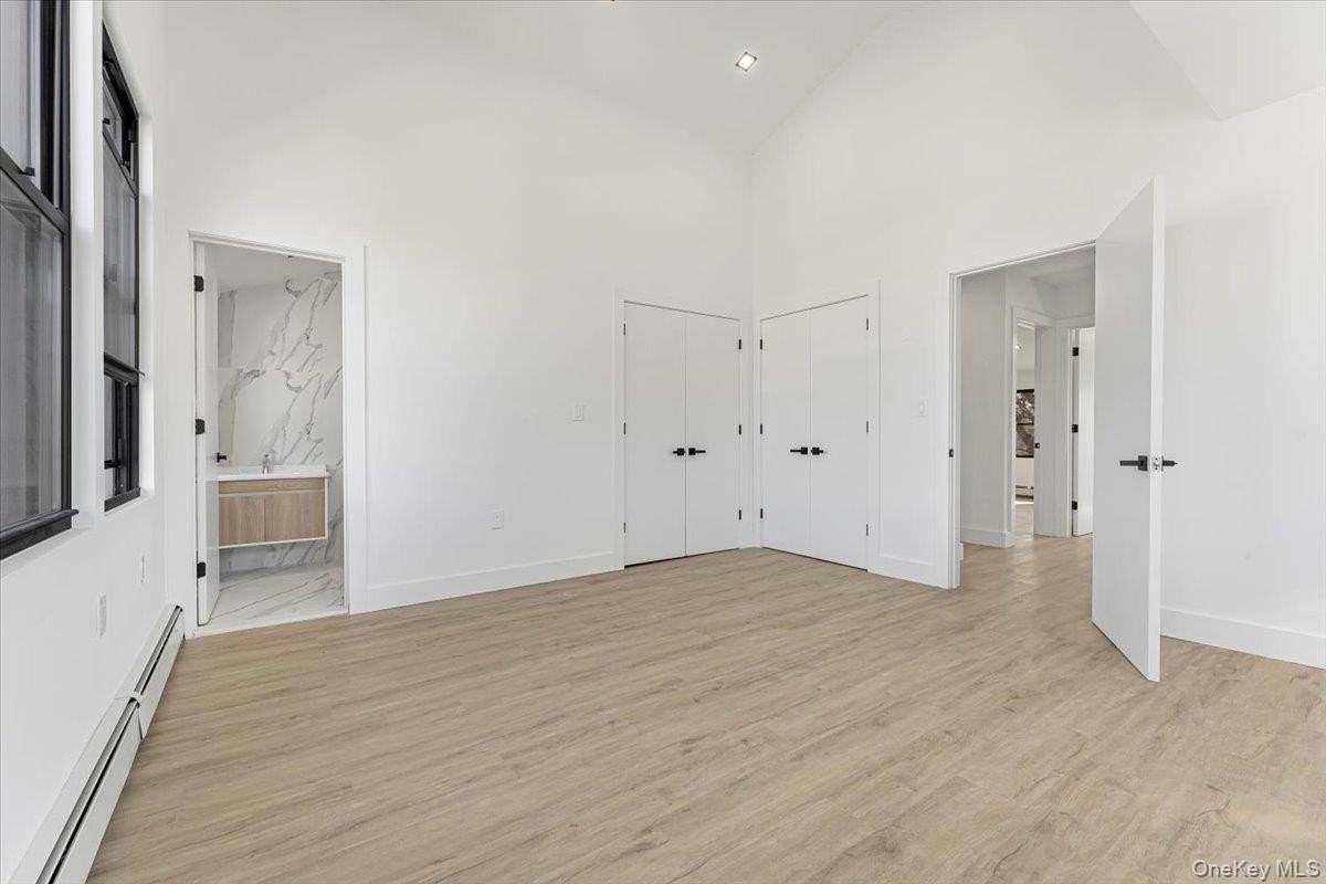 4422 Avenue M - Photo 7 of 13