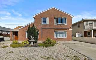 featured image of 539 W Park Ave #2