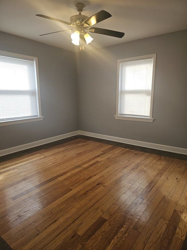 7630 S Jeffery Blvd #1 - Photo 4 of 7